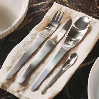 Arne Jacobsen 5 Piece Flatware Set Matte Finish 1957 Speranza