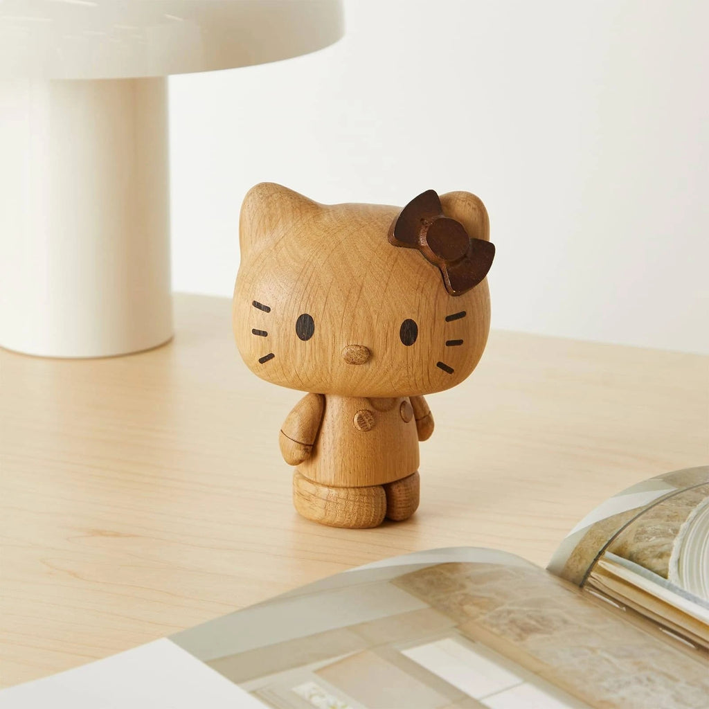 Hello Kitty Collectible Figure – Speranza Design Gallery