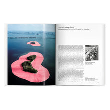 Christo and Jeanne-Claude (English)