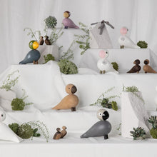 Kay Bojesen Songbird, Medium