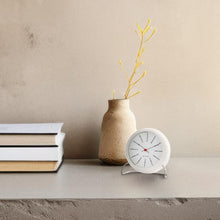Arne Jacobsen Bankers Table Alarm Clock, Ø: 4.3"