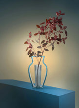 Kartell I Shine vase lifestyle image