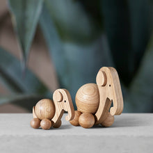 ChiCura Spinning Elephant - Medium