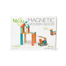 42-Piece Set Magnetic Wooden Blocks