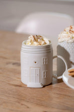 Räder Gingerbread House Mug lifestyle