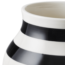 Kähler Omaggio Vase, Black