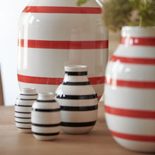 Kähler Omaggio Vase, Black