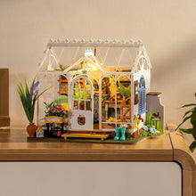 Diy Miniature House Kit: Dreamy Garden House