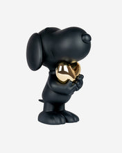Snoopy HEART Black with Gold Heart 11in