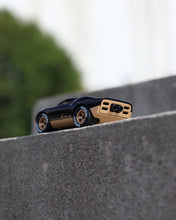 Car MINI KEN CAVE Black 7in