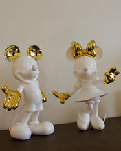 Minnie Mouse WELCOME White & Gold 12in