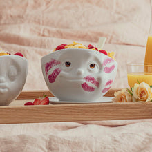 FIFTYEIGHT Kissed Face Movie Edition bowl lifestyle image