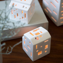 Kähler Urbania Lighthouse Functio, White, H: 3.5"