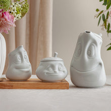 FIFTYEIGHT Jolly creamer jug with tea serveware lifestyle