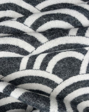 Maison Deux Blanket MOOOI LUCKY O's Black