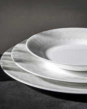 Dessert Plates ZIG ZAG Set of 6  White diam. 8.5"