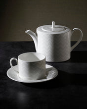 Coffee Cup & Saucer ZIG ZAG Set of 6 in Luxury Box White diam. 2.3", H 2.5", Cap. 4 oz, Saucer diam. 4.75"