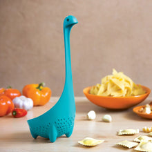 Mamma Nessie Colander/Spoon