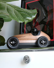 Car ROADSTER Walnut
