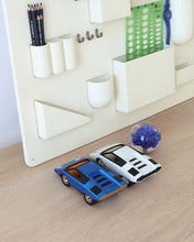 Car UFO COLOMBA White 7in