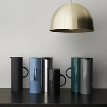Stelton Classic EM77 Vacuum Jug Black