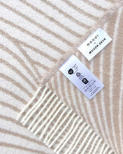 Maison Deux Blanket MOOOI TECHNO BEE Coffee Cream