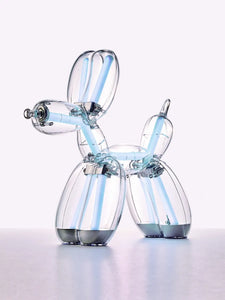 Lexon and Jeff Koons Collaborate to Revolutionize Art with Technology - Balloon Dog Lamp