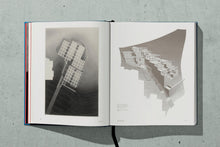 Tadao Ando. Sketches, Drawings, and Architecture (German, French, English)