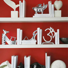 Carmen Shoe / Bookend