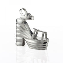 Carmen Shoe / Bookend