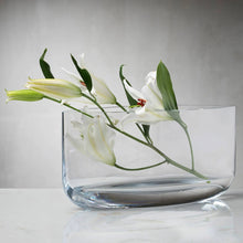 Blade Vase Wide