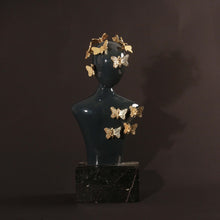 "Heart Can Change Too" Bust