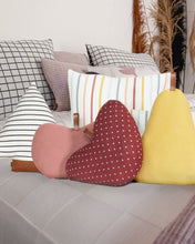 Cushion APPLE
