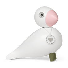 Kay Bojesen Songbird, Medium