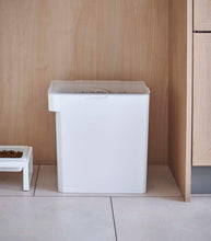 Airtight Pet Food Container - Three Sizes