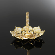 Windsor Ring Holder