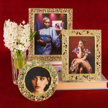 Eleanor Picture Frame