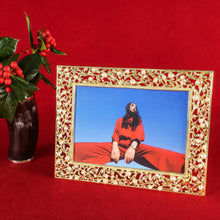 Eleanor Picture Frame