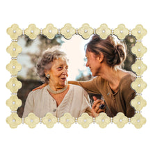 Clover Picture Frame