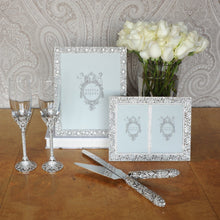 Windsor 4" x 6" Double Picture Frame