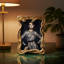 Serpentina 5" x 7" Picture Frame