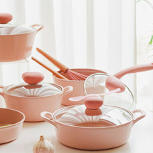 Retro Sherbet 1.9qt(1.8L) Ceramic Saucepan, Glass Lid