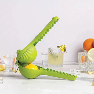 Lemongator Citrus Squeezer