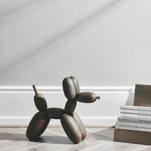 Balloon D'og Wooden Figure