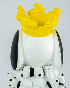 Leblon Delienne Snoopy King with Mini Snoopies on Cape & Woodstock as Crown 17"