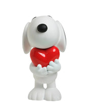 Leblon Delienne Snoopy HEART White with Red Heart Original 11"