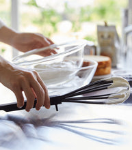 Floating Whisk - Silicone + Nylon