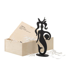 Vitra Silhouette Mermaid by Alexander Girard
