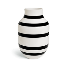 Kähler Omaggio Vase, Black