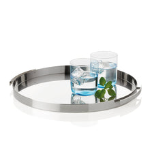 The classic but at the same time modern shape of the tray is an ornament in your kitchen, dining room or office.